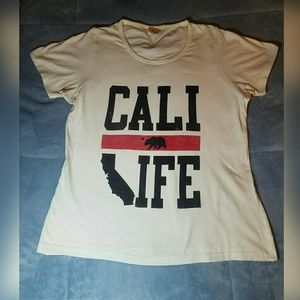 4/$20 Cali life t shirt